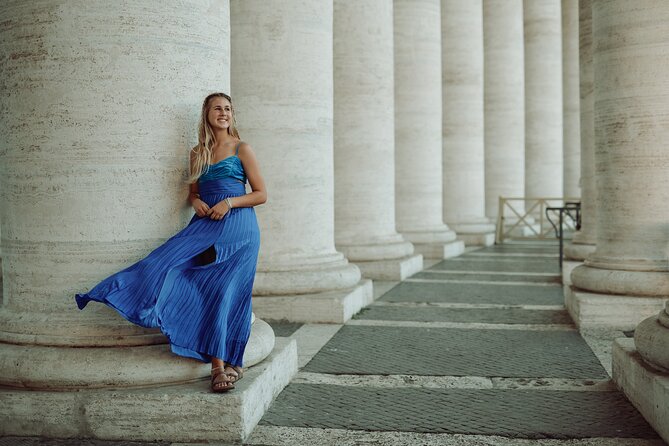 Professional Photoshoot in Rome - Posing that feels natural (even if you hate posing)