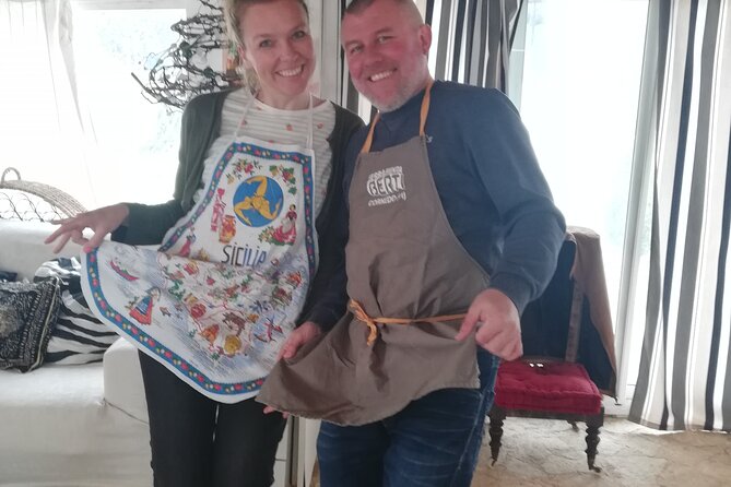 Puglia Cooking class "Le orecchiette, che pasta!" - Your Pasta Station Stops: Plain Tomato and Seasonal Alternatives