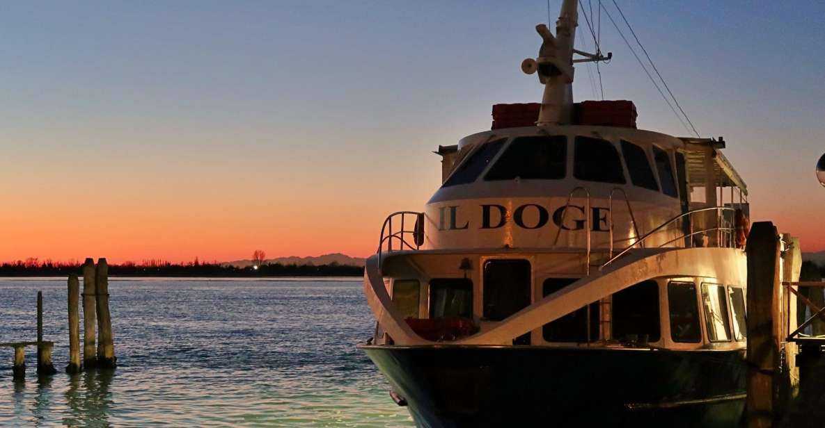 Punta Sabbioni: Venice By Night and Sunset Panoramic Cruise - Punta Sabbioni Pier 5: how the evening starts smoothly