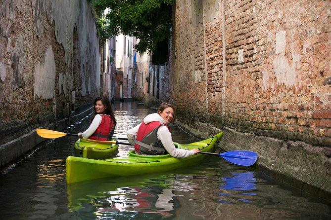Real Venetian Kayak - Tour of Venice Canals with a Local Guide - Key highlights before you go