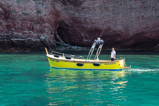 Relaxing Boat Tour with Aperitif in Cinque Terre - Corniglia from the sea: vineyards on a promontory, not a shoreline