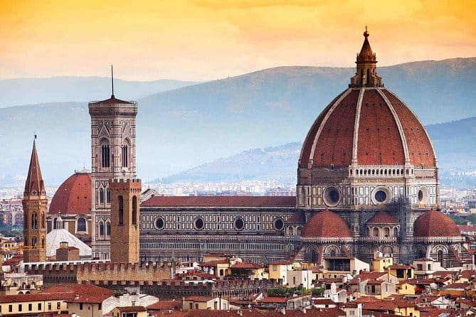 Renaissance & Medieval Florence Guided Walking Tour plus mobile App - Pitti Palace From the Outside and Into Medieval Florence