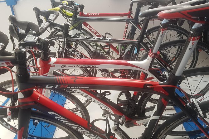 Rent road bike - Picking Up Your Road Bike on Via Torquato Tasso (9:00 am start)