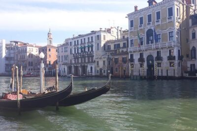 Rialto Market Food and Wine Lunchtime Tour of Venice - The 4-Hour Walking Route: Pacing, Shoes, and Crowd Reality