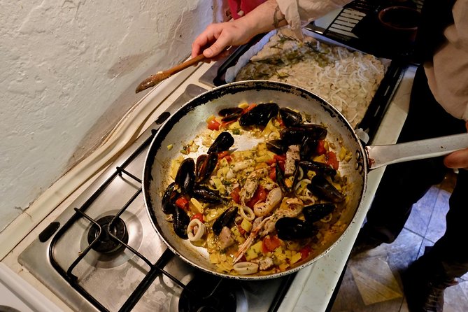 Rialto Market Tour & Private Cooking Class in the Heart of Venice - Meeting points and getting there without stress