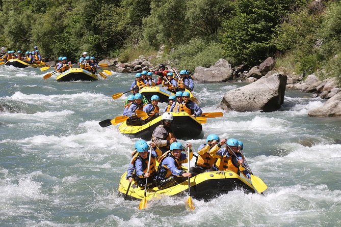 River Rafting for Families - Gear and safety: what’s provided, and what you should bring
