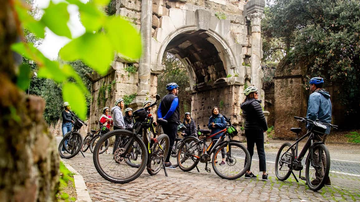 Rome: Appian Way Aqueducts Bike Tour (UPG Catacombs & Lunch) - Caffarella Park and the Ninfeo di Egeria Stop: Where the City Noise Drops Away