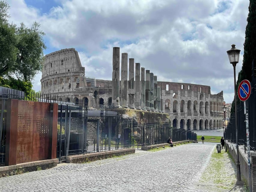 Rome: Arena Colosseum Tour with Arena Access - Where the Tour Starts: Finding Via dei Fori Imperiali