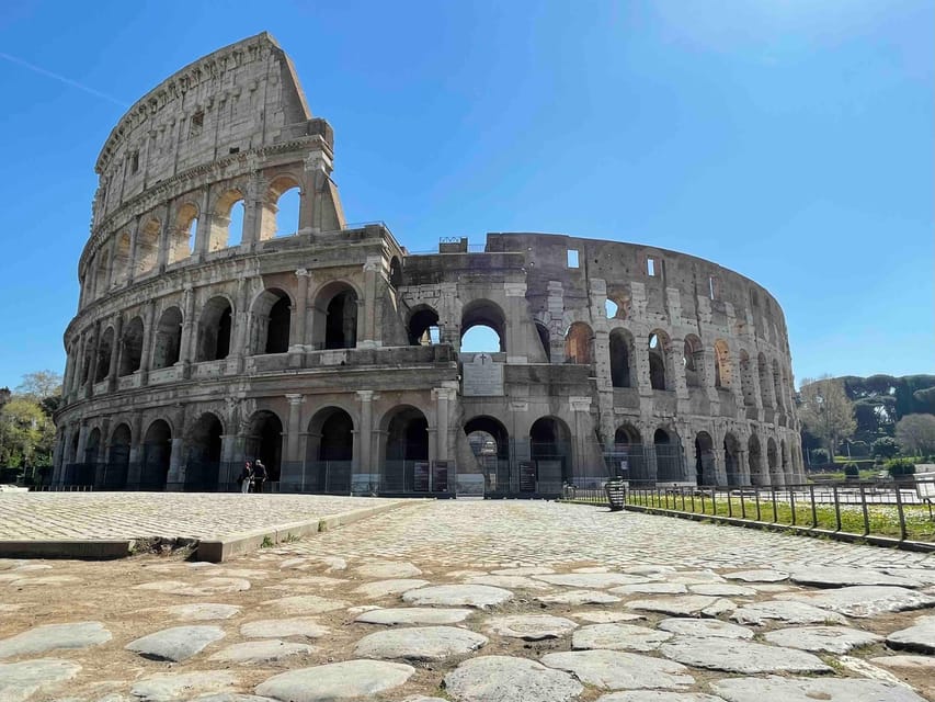 Rome: Arena Colosseum Tour with Arena Access - Why Headsets Matter in a Noisy, Crowded Colosseum