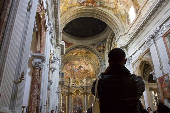 Rome at Night: Small Group Guided City Walking Tour - A major church stop: why this moment feels different at night
