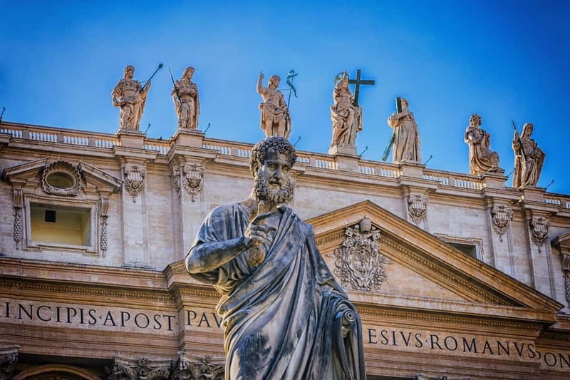 Rome: Audience Pope Leo XIV with guided tour - Seat pressure: no reserved seating, so positioning is everything