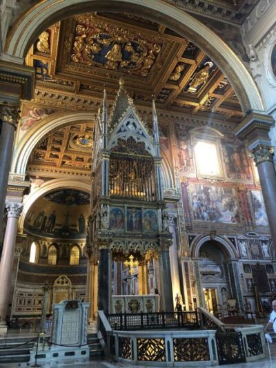 Rome: Basilica of St John Lateran & Holy Steps 1-Hour Tour - Meet at Scala Santa and Get Oriented Before You Walk in