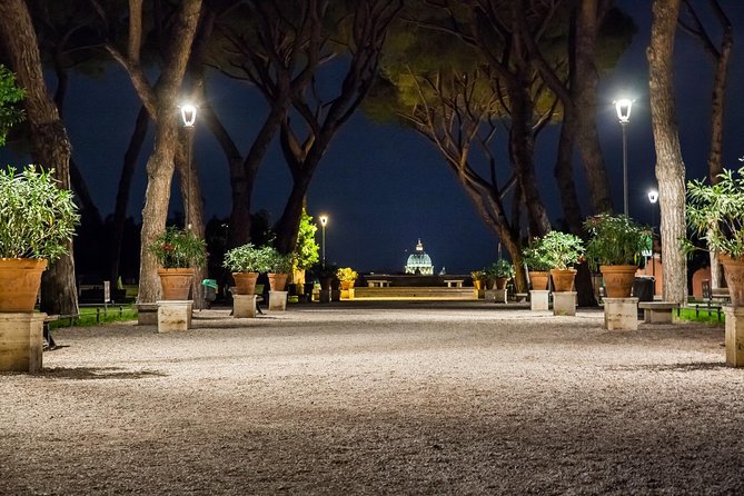 Rome by Night - Ebike Small Group Tour - Food and Wine (Option) - The Colosseum finish on a terrace (and why the dinner stop matters)