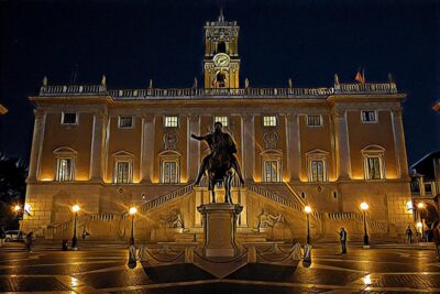 Rome by Night Private Walking Tour - What the private format really changes