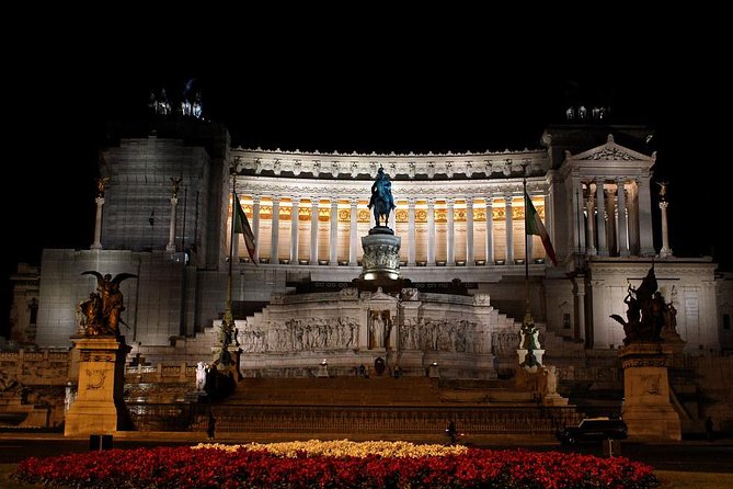 Rome by Night - Small Group Walking Tour with Gelato - Tempio di Adriano and the Pantheon exterior: old Rome close up