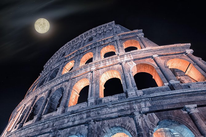 Rome by Night Walking Tour - Piazza Navona to wrap the walk like a local