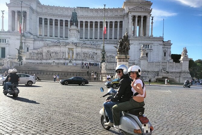 Rome by Vespa: Classic Rome Tour with Pick up - Caracalla, the Appian Way, and the Pyramid of Cestius