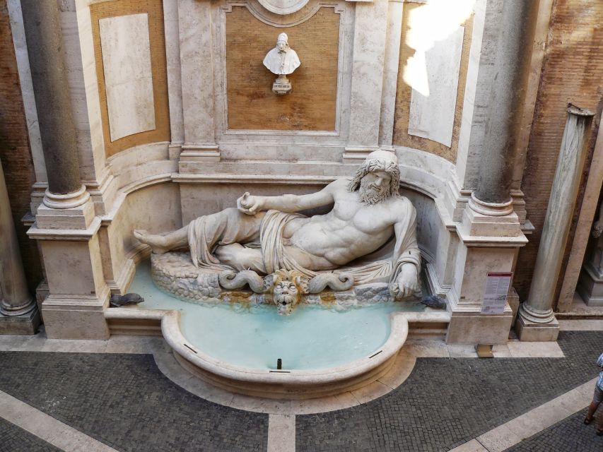 Rome: Capitoline Museums Experience with Multimedia Video - Picking up your tickets at Touristation Aracoeli (and not getting lost)