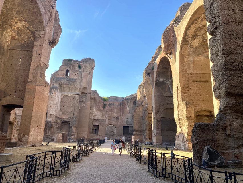 Rome: Caracalla Baths & Circus Maximus — Private or Shared - Group size, headsets, and why the guide style shapes everything