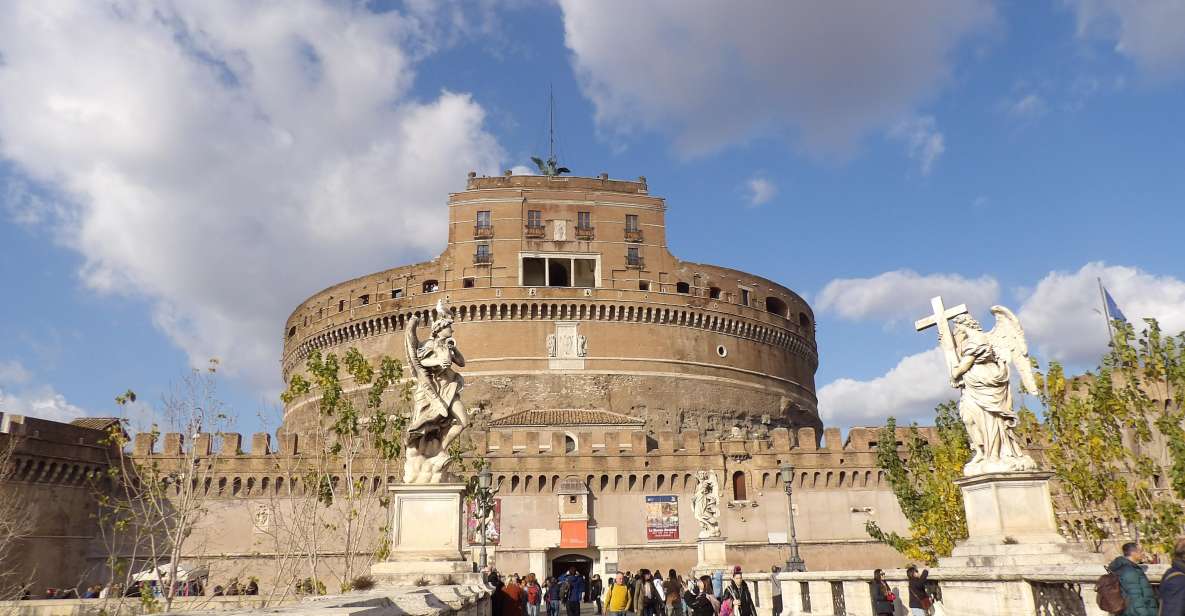 Rome: Castel Sant’Angelo Entrance Ticket - Ramparts and terrace views: Rome from the top