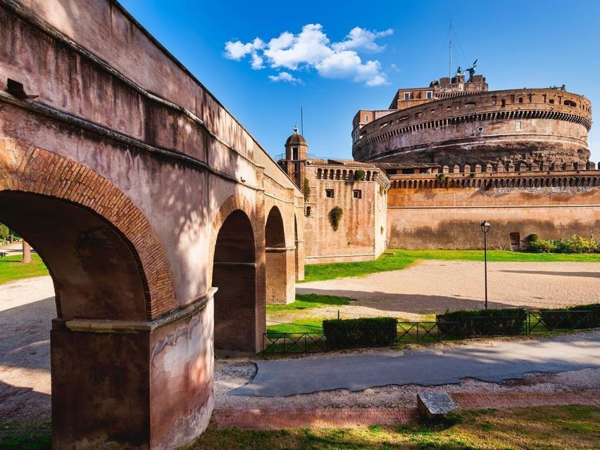 Rome: Castel Sant’Angelo Entrance Ticket - Military fortress and prison spaces: the tough side of the story