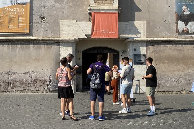 Rome: Castel Sant'Angelo Skip-the-Line Entry Ticket - The spiral ramp climb: a walk that sets the tempo