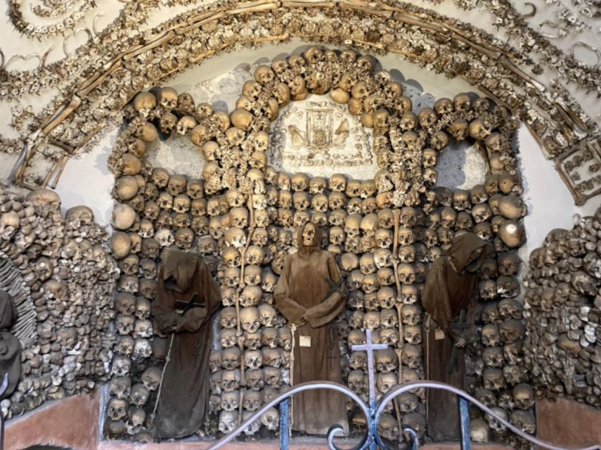 Rome: Catacombs and Capuchin Crypt Guided Tour with Transfer - Key things that make this tour different