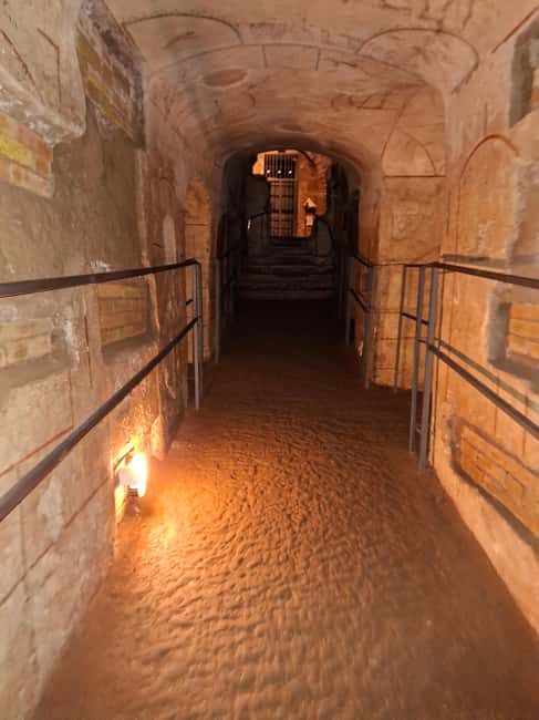 Rome: Catacombs Skip-the-Line Tour with Tickets - Meeting at Via delle Sette Chiese: logistics you should plan for
