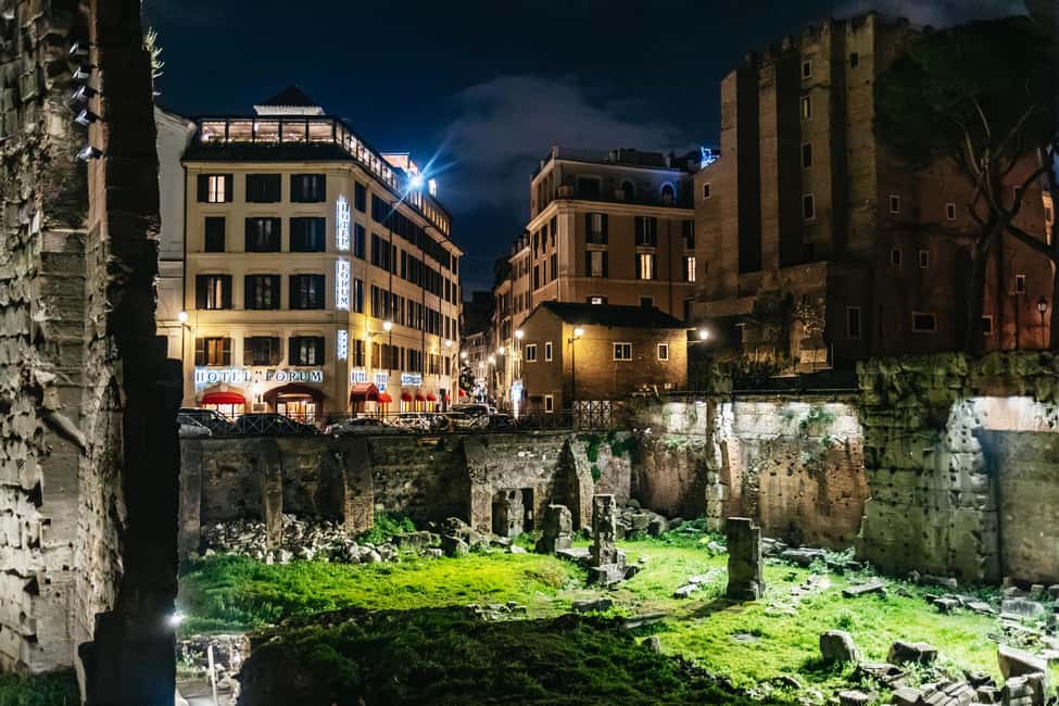 Rome: City Highlights Moonlight Walking Tour - Piazza Venezia and Via dei Fori Imperiali: Rome’s ceremonial spine