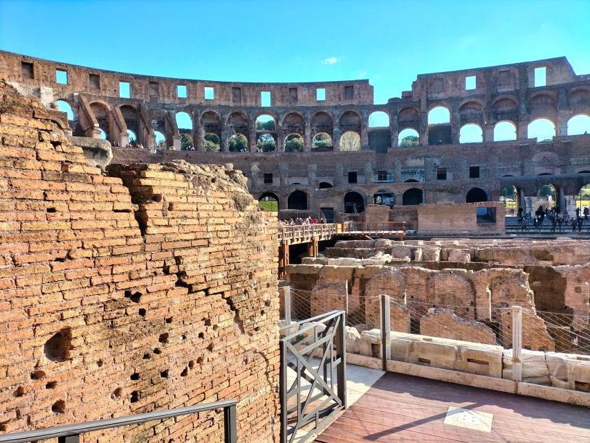Rome: Colosseum and Ancient Rome Guided Walking Tour - Language options and guide style