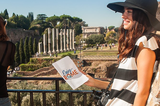 Rome: Colosseum Arena Floor, Roman Forum and Palatine Hill Tour - Palatine Hill: the climb and the sweeping views you came for