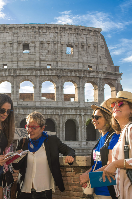 Rome: Colosseum Experience with Host and Audio Guide - Palatine Hill Climb for Panoramic Views and Imperial Homes