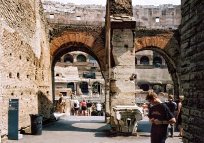 Rome: Colosseum, Forum, and Palatine Hill Guided Tour - Swift Entry at the Colosseum: First and Second Tiers