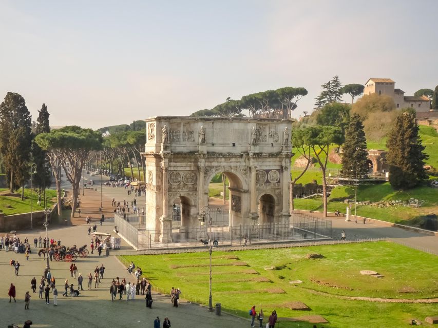 Rome: Colosseum, Forum, and Palatine Hill Guided Tour - Palatine Hill Ruins 40 Meters Above: Elite Palaces and Big Views