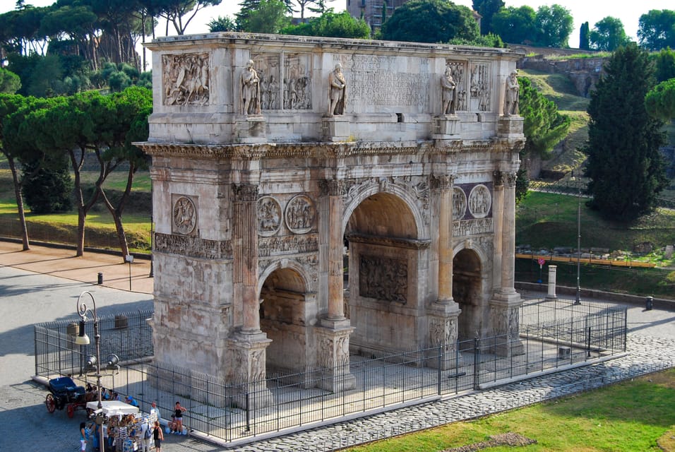 Rome: Colosseum & Forum Experience with Free Audio Guide App - Using the Free Audio Guide App Inside the Stones