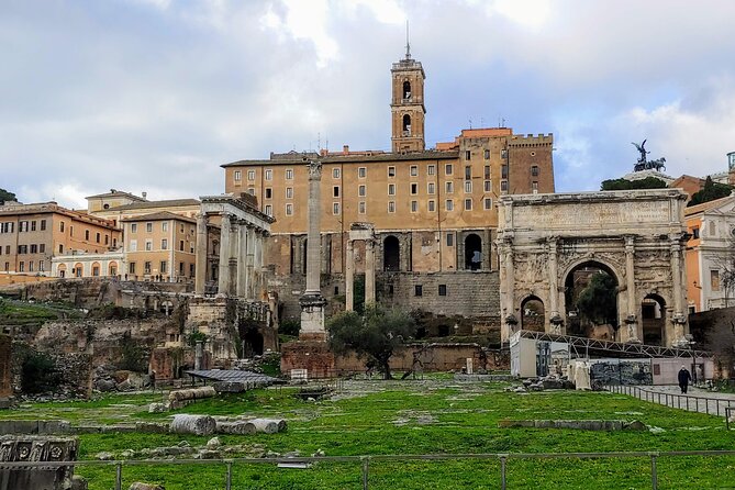 Rome: Colosseum Guided Tour with Roman Forum and Palatine hill - Small risks to plan for (so you don’t lose your day)
