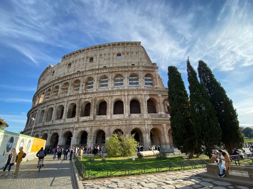 Rome: Colosseum, Roman Forum, and Palatine Hill Ancient Tour - How the Guides Actually Make This Tour Work