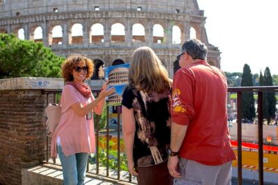 Rome: Colosseum, Roman Forum and Palatine Hill Private Tour - Meeting at Caffè Roma: the start point you should actually find