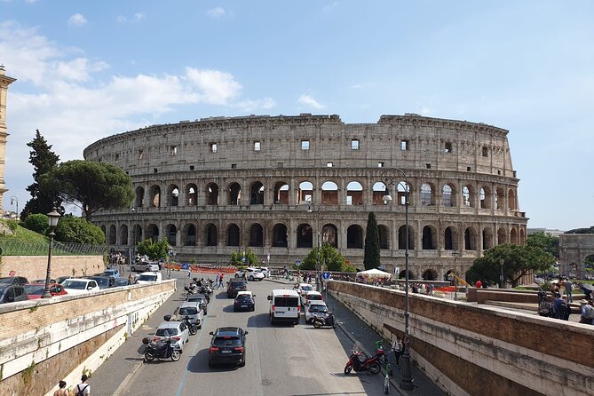 Rome: Colosseum, Roman Forum & Palatine Hill Experience - Timing, Group Size, and How Crowds Affect Your Day