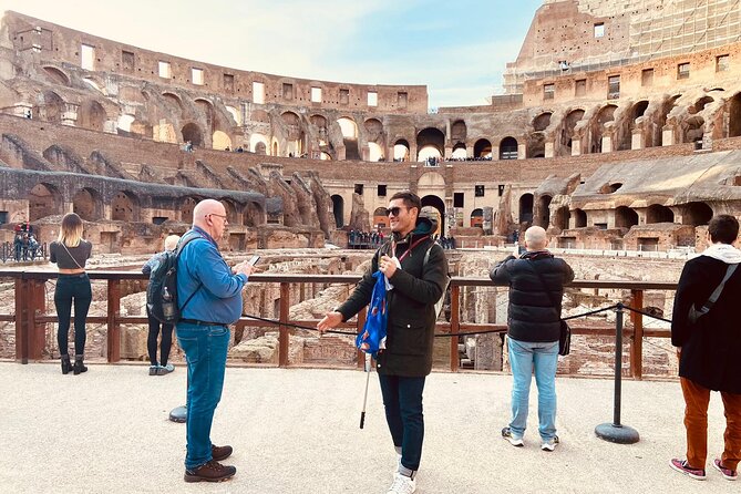 Rome Colosseum with Arena, Roman Forum & Palatine Guided Tour - The human factor: guides that can turn stones into a story