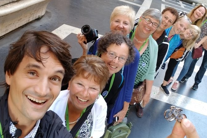 Rome: Complete Early Morning Vatican Tour | Small Group - Gallery of Tapestries: stop for the illusion trick