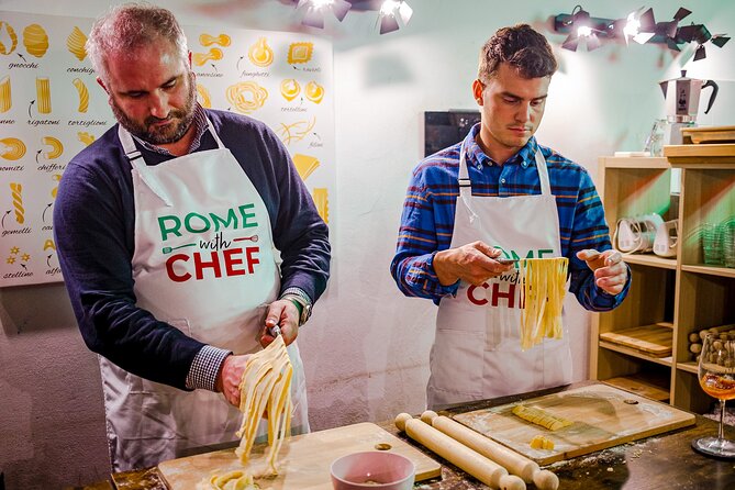 Rome Cooking Class 2-in-1: Make Fresh Pasta and Tiramisu Together - Drinks and the dinner-table moment