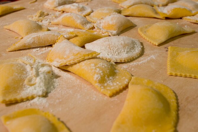 Rome Cooking Class: Make Pasta, Dine & Drink Wine With Local Chef - Price and value: what $65.30 gets you in Rome terms