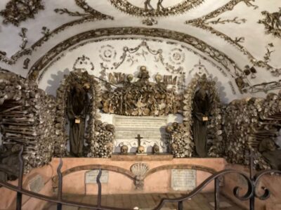 Rome: Crypts & Catacombs After Hours Tour with Bone Chapel - Starting at Fontana del Tritone: the meeting point basics