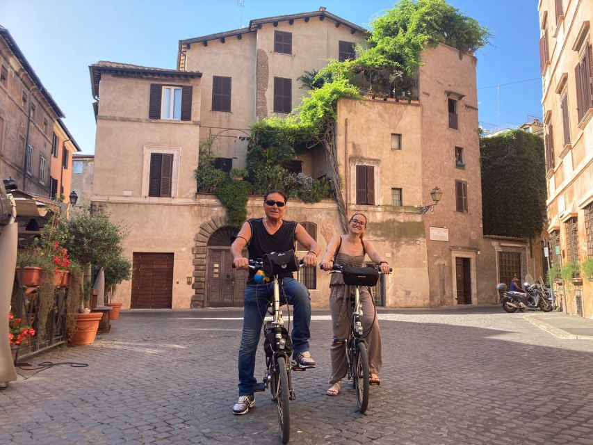 Rome: E-Bicycle Tour - Piazza Navona to Piazza del Popolo: baroque geometry, bike-speed views