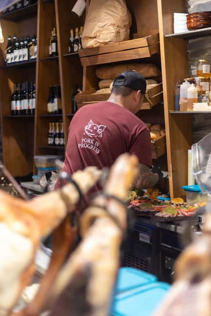 Rome: E-Bike Night Tour with Food and Wine Tasting - Trajan’s Market and the ride toward the Colosseum