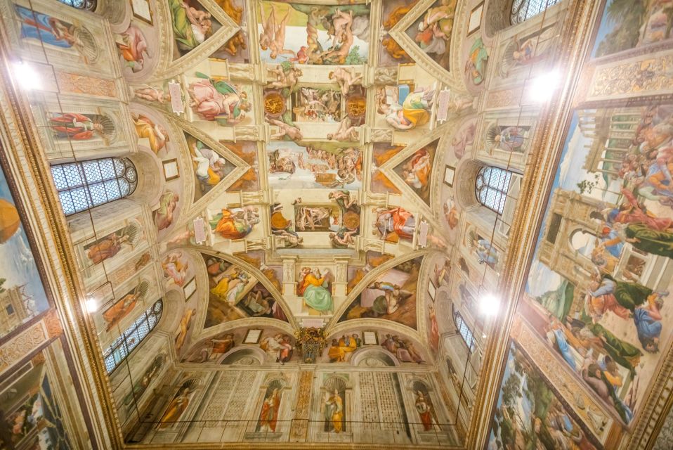 Rome: Early-Entry Vatican Museums & Sistine Chapel Tour - The Museums Portion: How the Guide Keeps You From Getting Lost