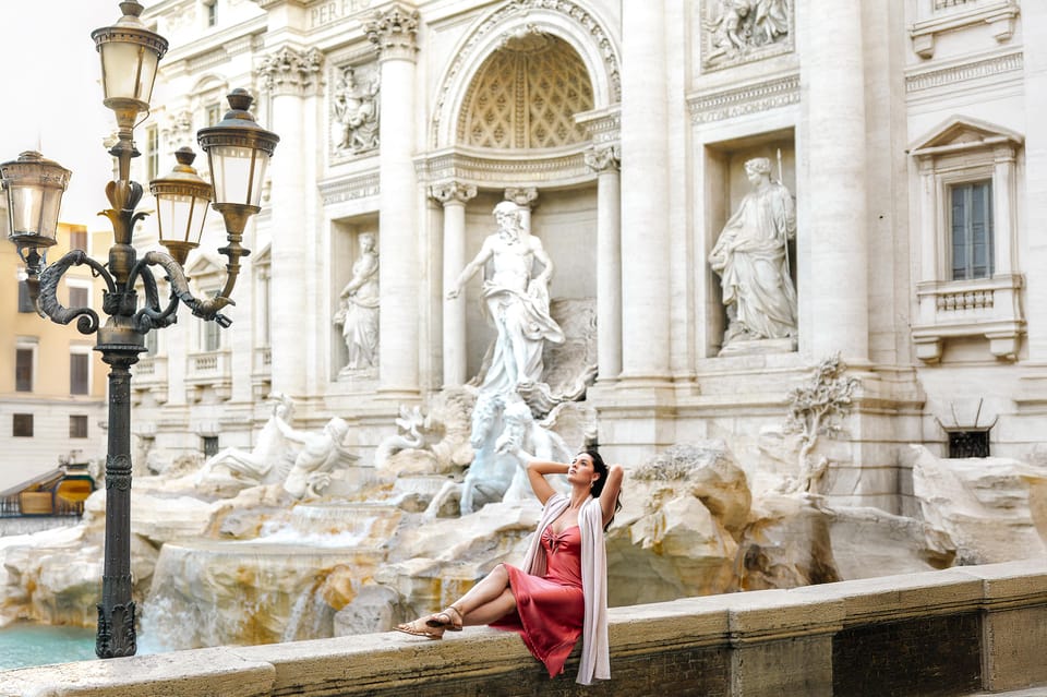 Rome: Early Morning Private Photoshoot at Iconic Landmarks - Price and logistics: where $61 per person is fair value
