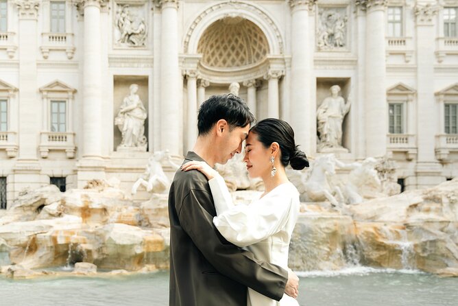 Rome: Early Morning Trevi Fountain Photoshoot & Iconic Landmarks - Trevi Fountain Only: perfect if you want the iconic shot without extra walking