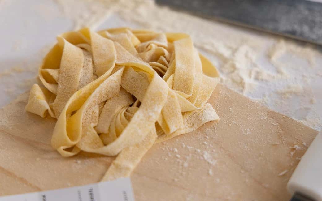 Rome: Enjoy Spritz and Pasta Making in Piazza Navona - Eating Your Pasta in Rome: Wine, Limoncello, and Tiramisu
